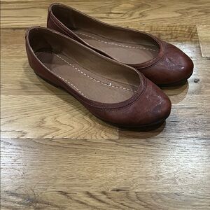 Frye Classic Cognac Women's Ballet Flats size 7.5
